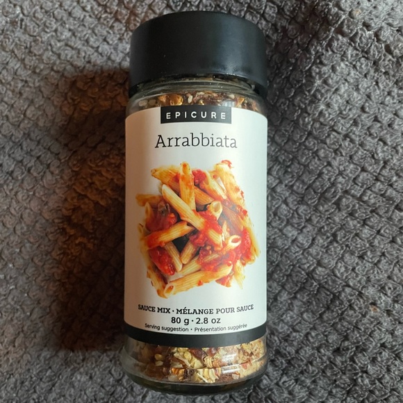 NOT AVAILABLE AND I CANT DELETE ADD - Picture 1 of 3